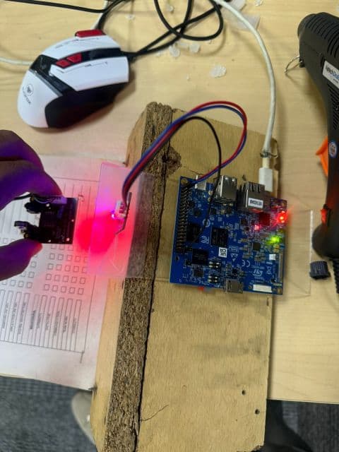 Indoor Robot Positioning From a $5 Mouse Sensor — image 2