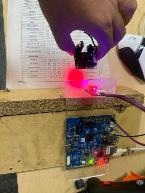 Indoor Robot Positioning From a $5 Mouse Sensor — image 3